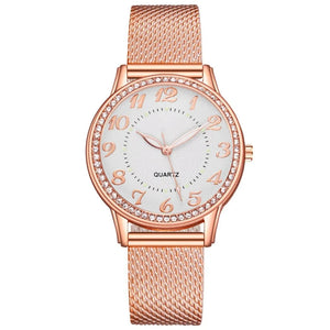 Everyday.Discount stylish women watches rosegold silver cute hearts inlay quartz watch