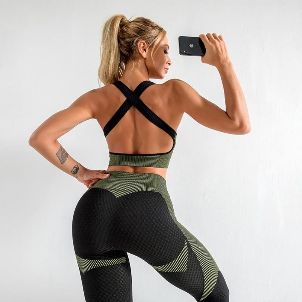 Everyday.Discount longsleeve bratop and leggings suits sportswear seamless workout gymset two pcs clothing quickdry suits sportswear seamless workout gymset women sports leggings ankle-length fitnesswear vs elastic workout gymlife yogapant leggings fitnesswear gymwear bombshell sportswear