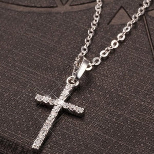 Everyday.Discount necklaces religious silver goldcolor crystal rhinestone pendants necklace crystal cubic zirconia pendants charm collars quality cheap price 