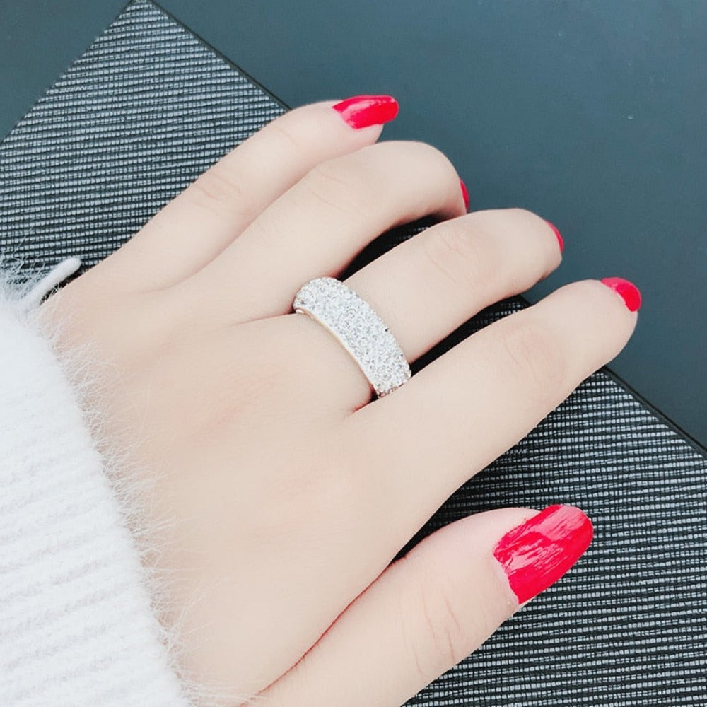 Everyday.Discount women crystal diamonds rings four rows round inlay zircon stones vs rings silver goldcolor stainless rings cubic zircon inlay diamond bridal street night fashionable rings   