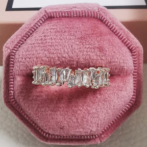 Everyday.Discount women rings cubic zirconia inlay silver color rhinestone crystal rings women's artificial diamond bridal street night fashionable rings