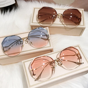 Everyday.Discount women's shade sunglasses frameless rimless sun eye glasses shades womens eyewear squared curved temple sun glasses women car driving holiday sea beach designed sunglasses everyday.discount women squared polycarbonate lenses uva  tiny round faces uva uvb cycling holiday eye glasses valentine gifts free.shipping 